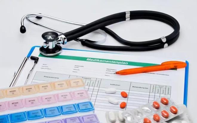 医药销售35万好处费换18万支处方盈利86万多被罚30万引热议(图3) 医药销售35万好处费换18万支处方盈利86万多被罚30万引热议(图3)